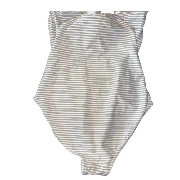 Niptuck Swim Sorrento Stripe Joanne One Piece Swimsuit Gray/White Size 4 - Picture 6 of 11